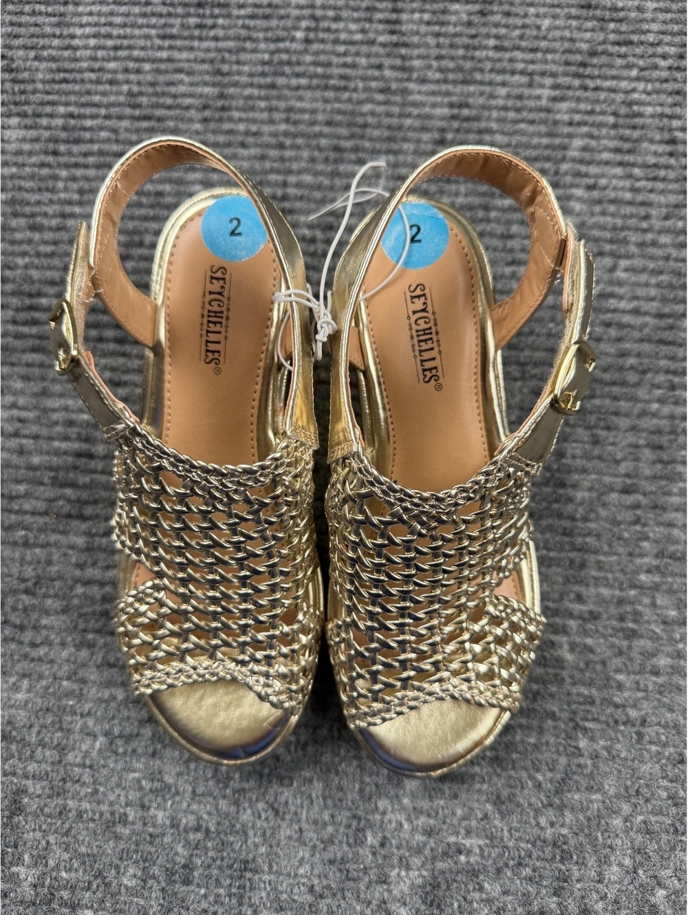 Seychelles Kids Gold Metallic Wedge Sandals Size 2 NWOT Open Toe Dress Shoes